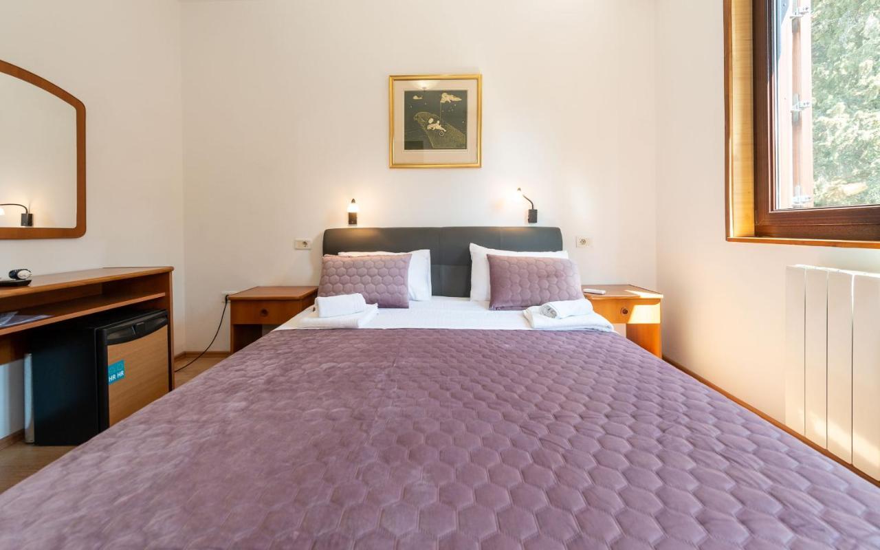 House Mitic Lägenhet Rovinj Exteriör bild