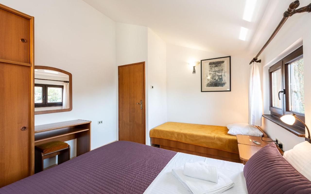 House Mitic Lägenhet Rovinj Exteriör bild