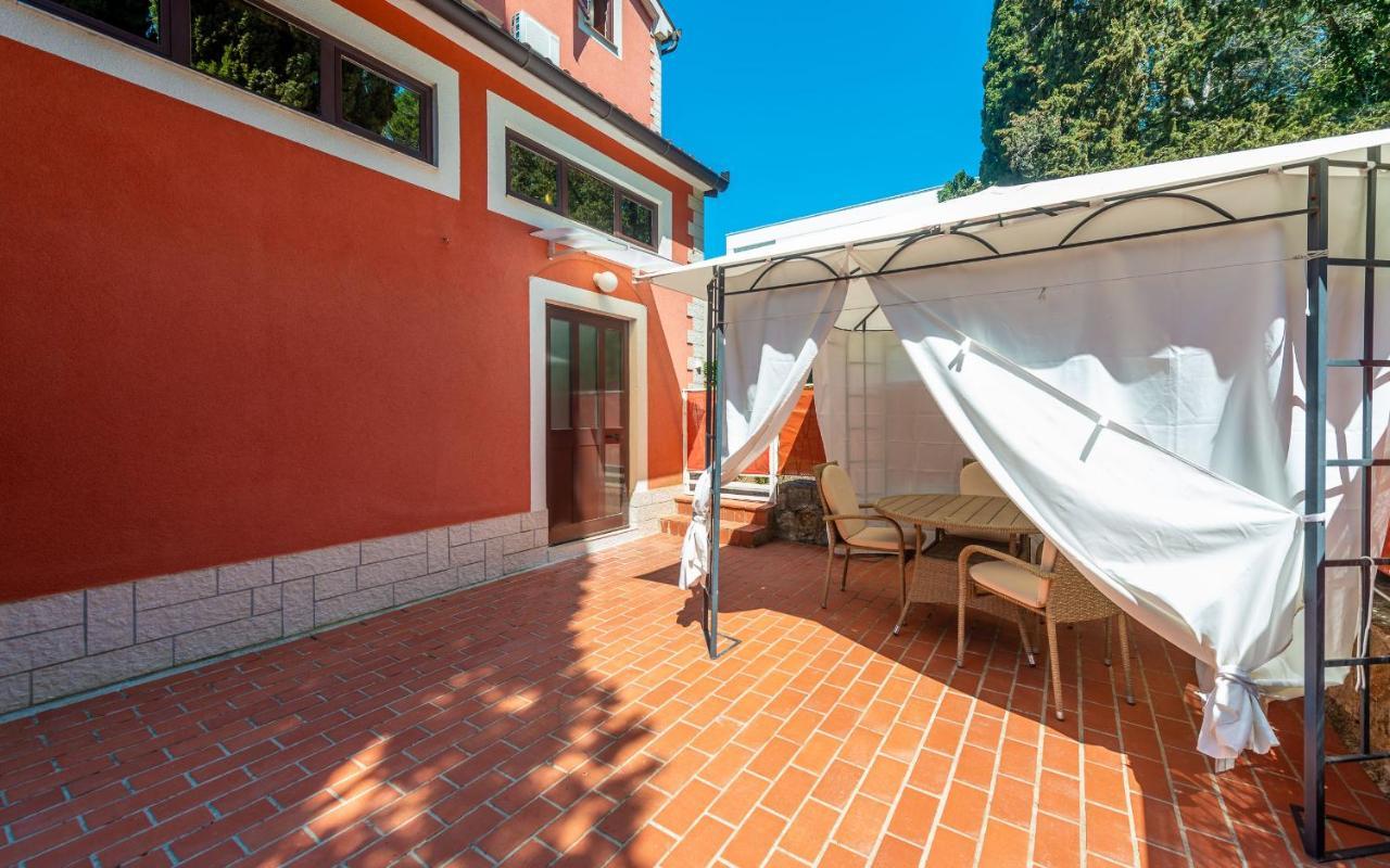 House Mitic Lägenhet Rovinj Exteriör bild